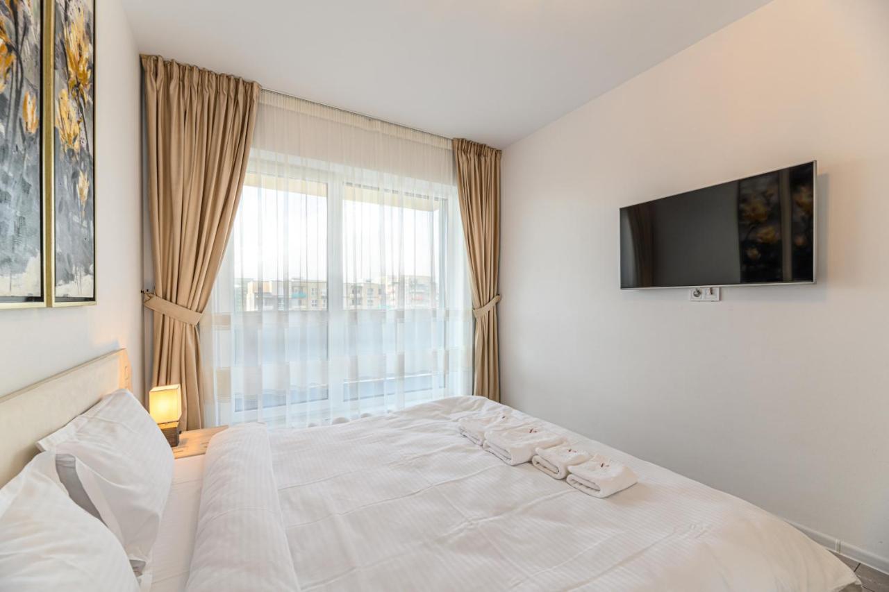 Rentforcomfort Dynamic Apartment Brasov Ngoại thất bức ảnh